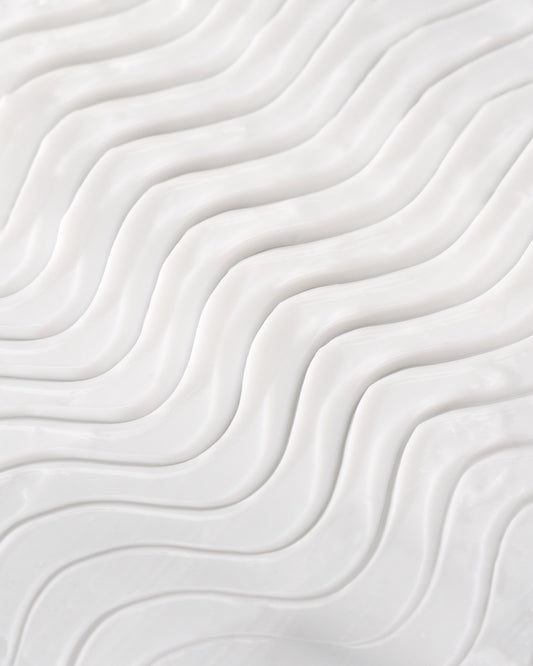The Intensive, the DF18+ anti-aging cream, shown in its soft texture. Nourishing and moisturizing.